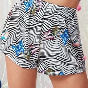 SHEIN Butterfly print shorts size XS